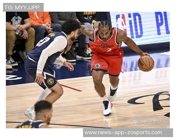 莱昂纳德全能表现助力球队20投10中斩获25分3篮板4助攻3抢断展现实力